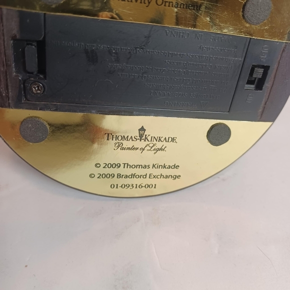 Thomas Kinkade 5.5" NATIVITY ORNAMENT Glory Newborn King Lighted Christmas Decor - Picture 5 of 6